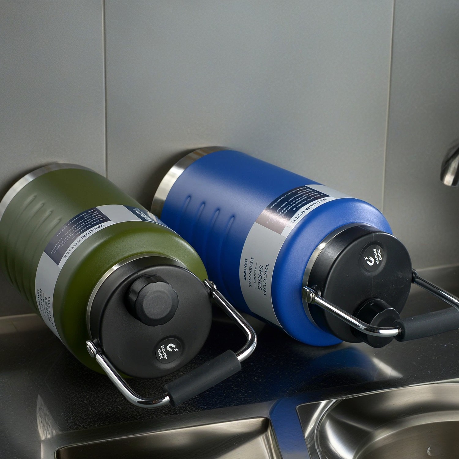 1つの大型2000mlスポーツウォーターボトル、2000ml - Home Improvement Mall のレビューと価格